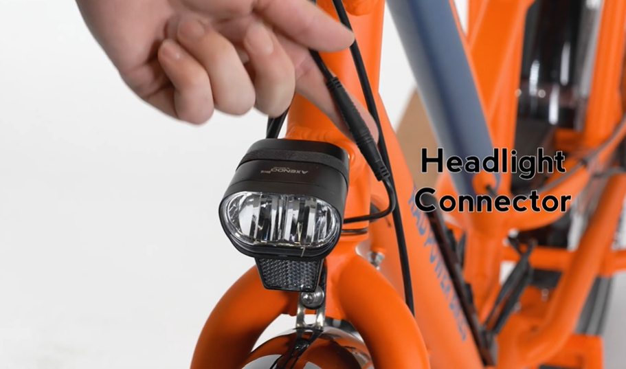 Headlight_connector.PNG